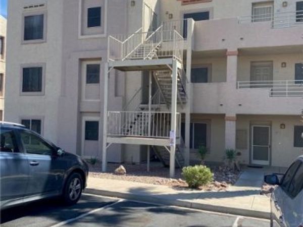 2004 Mesquite Lane , Unit 201, Laughlin, NV 89029