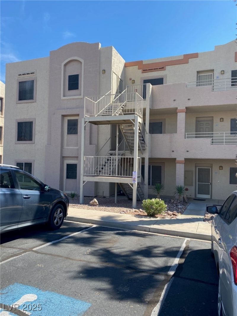 2004 Mesquite Lane, Unit 201, Laughlin, NV 89029 Main Photo
