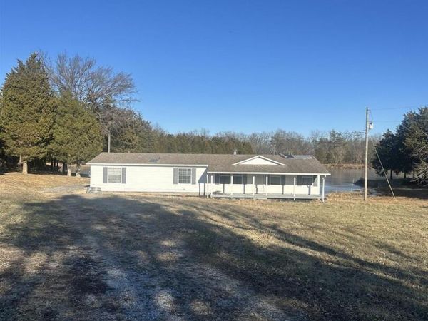 165 Nile Ln Lane, CrealSprng, IL 62922