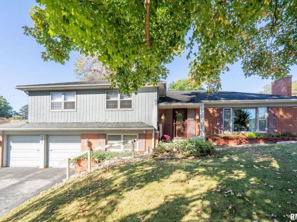 2552 37th Avenue, Rock Island, IL 61201