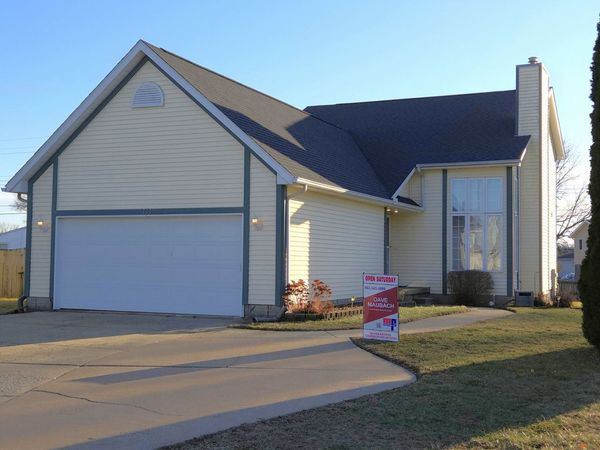 313 SULLIVAN Drive, Colona, IL 61241