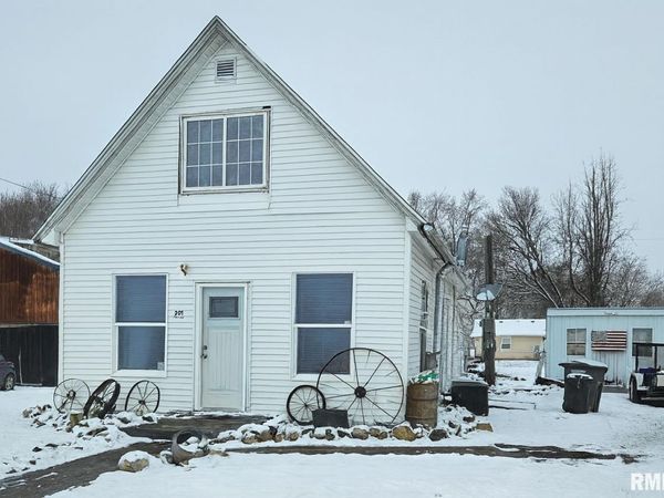 201 E MAY Street, Joy, IL 61260