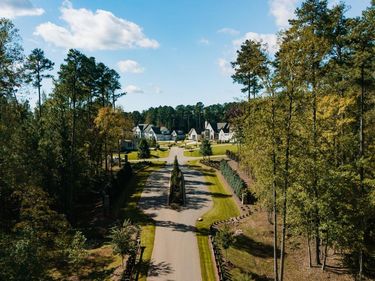 4909 Foxridge Drive, Raleigh, NC 27614