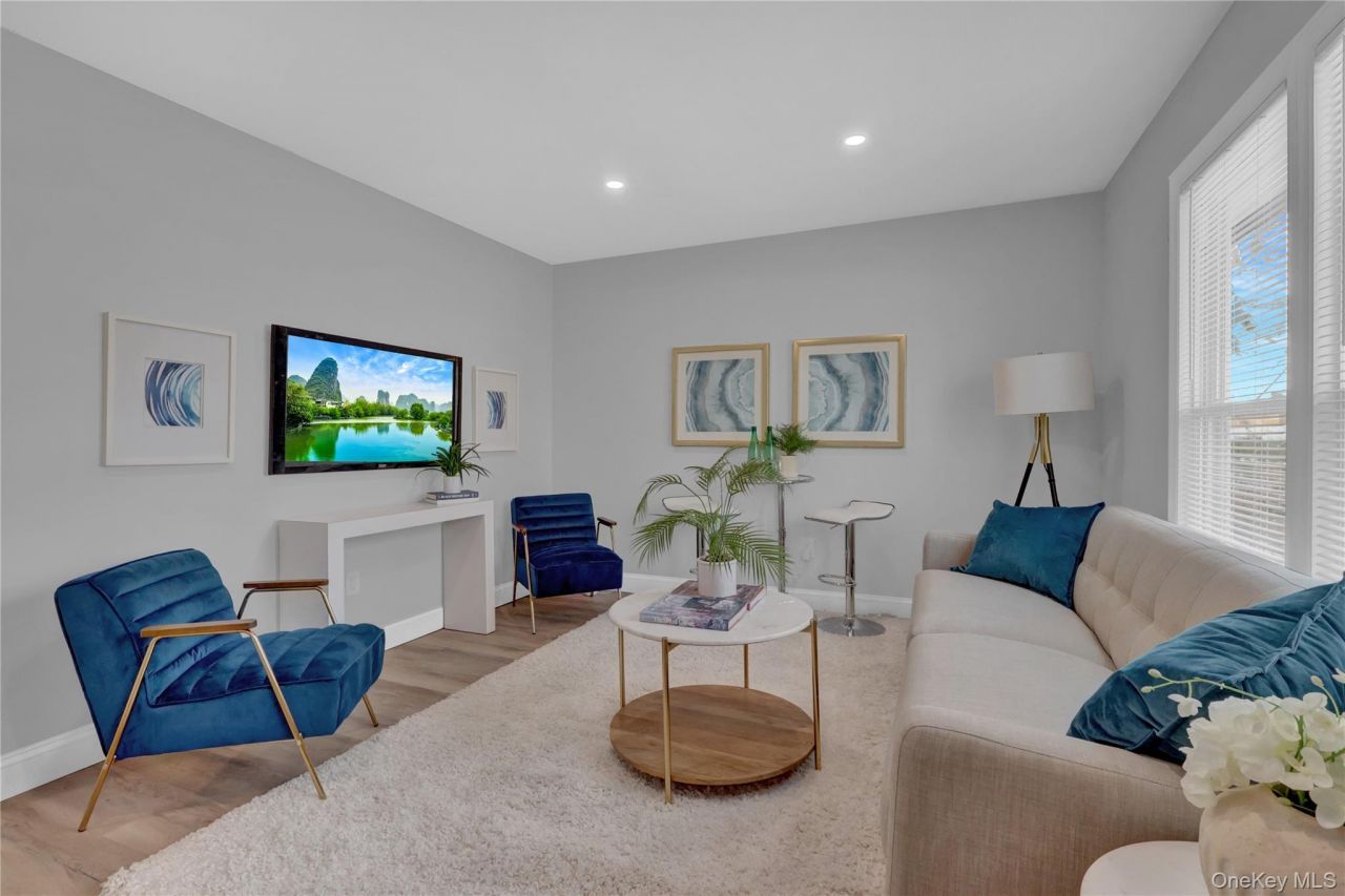 30 Davidson Street, Wyandanch, NY 11798 Main Photo