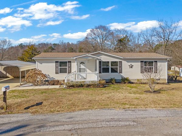 620 Hitchcock Avenue, Etowah, TN 37331