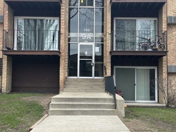 730 HILL Drive, Unit 9-205, Hoffman Estates, IL 60169