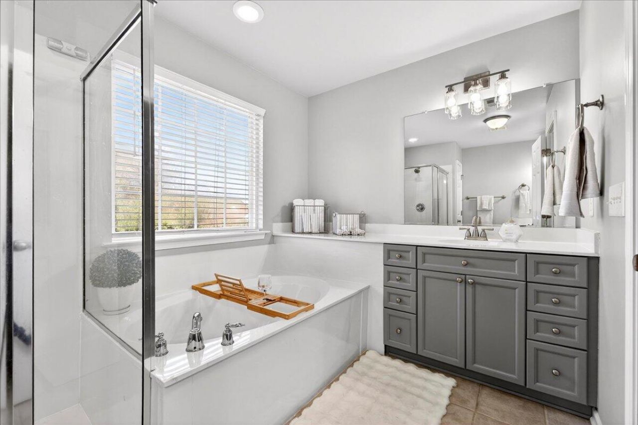 3456 Claremont Street Photo 33