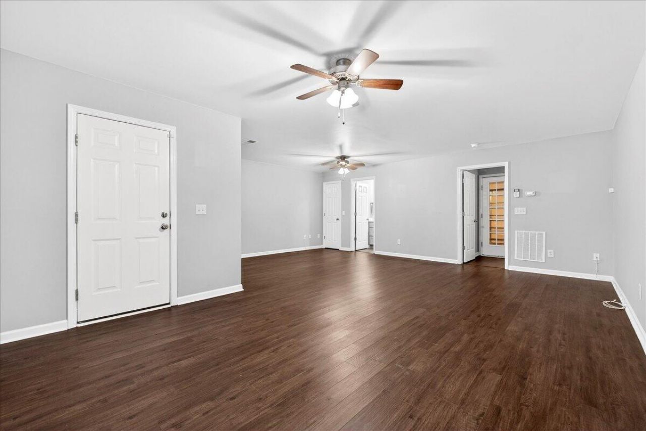 3456 Claremont Street Photo 39