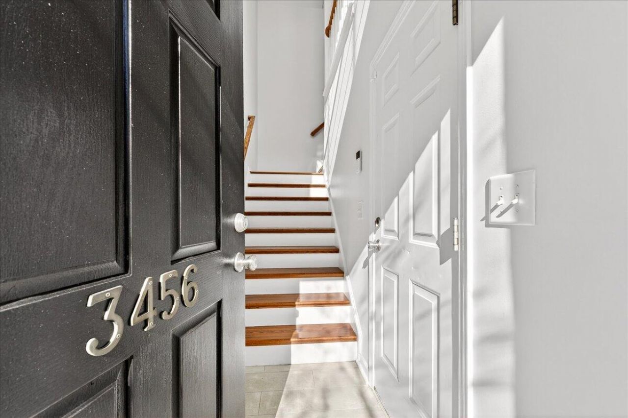 3456 Claremont Street Photo 4