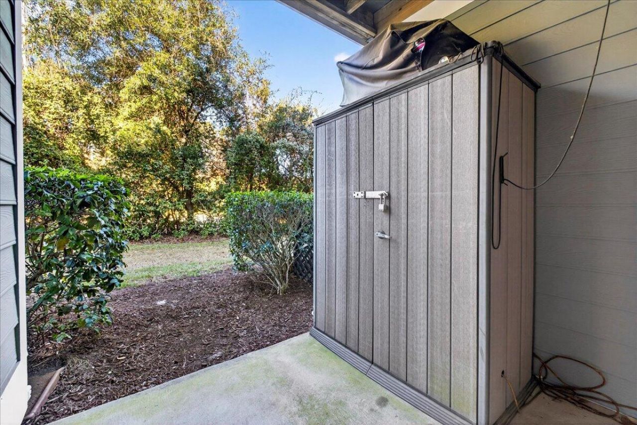 3456 Claremont Street Photo 41