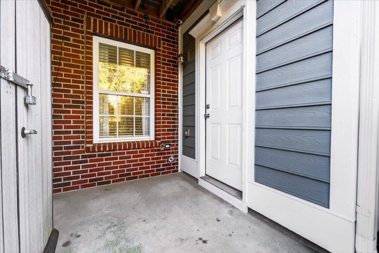 3456 Claremont Street Photo 42