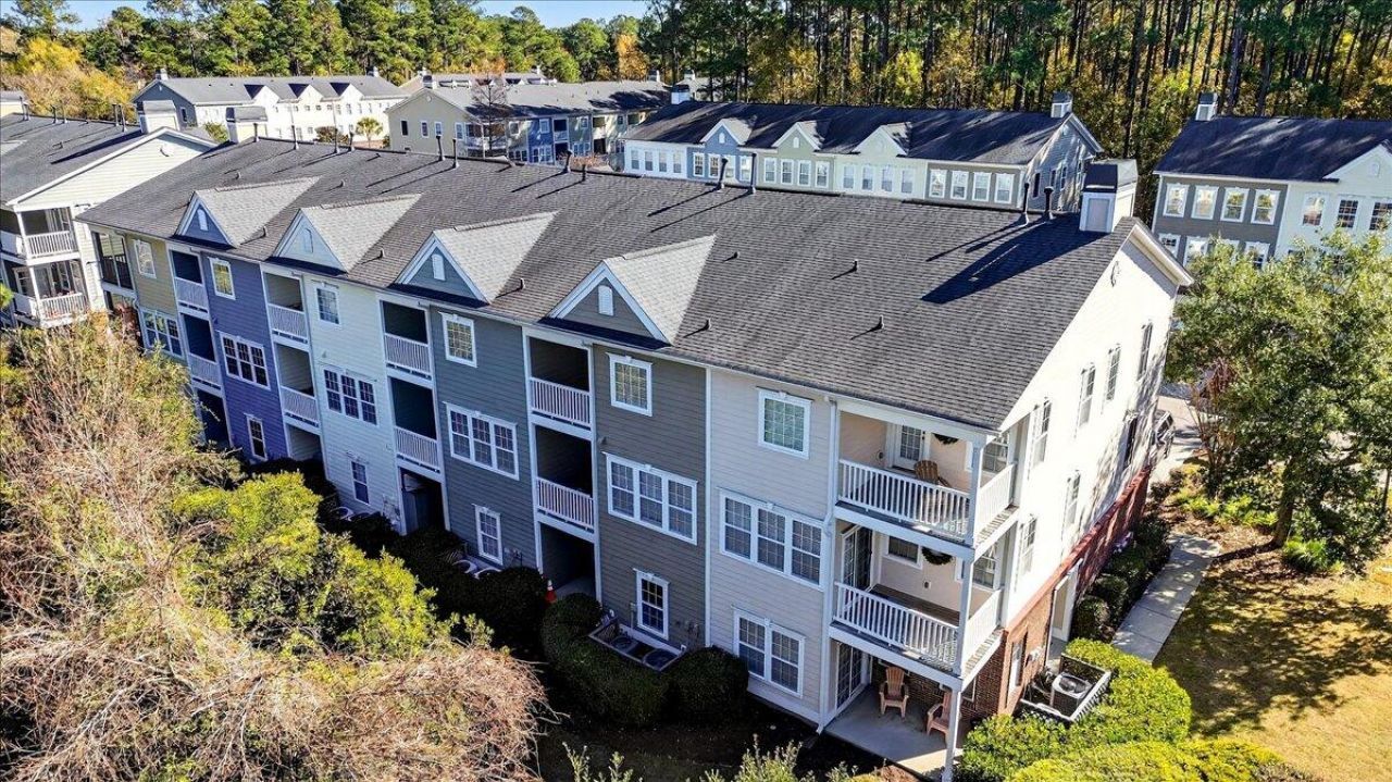 3456 Claremont Street Photo 45