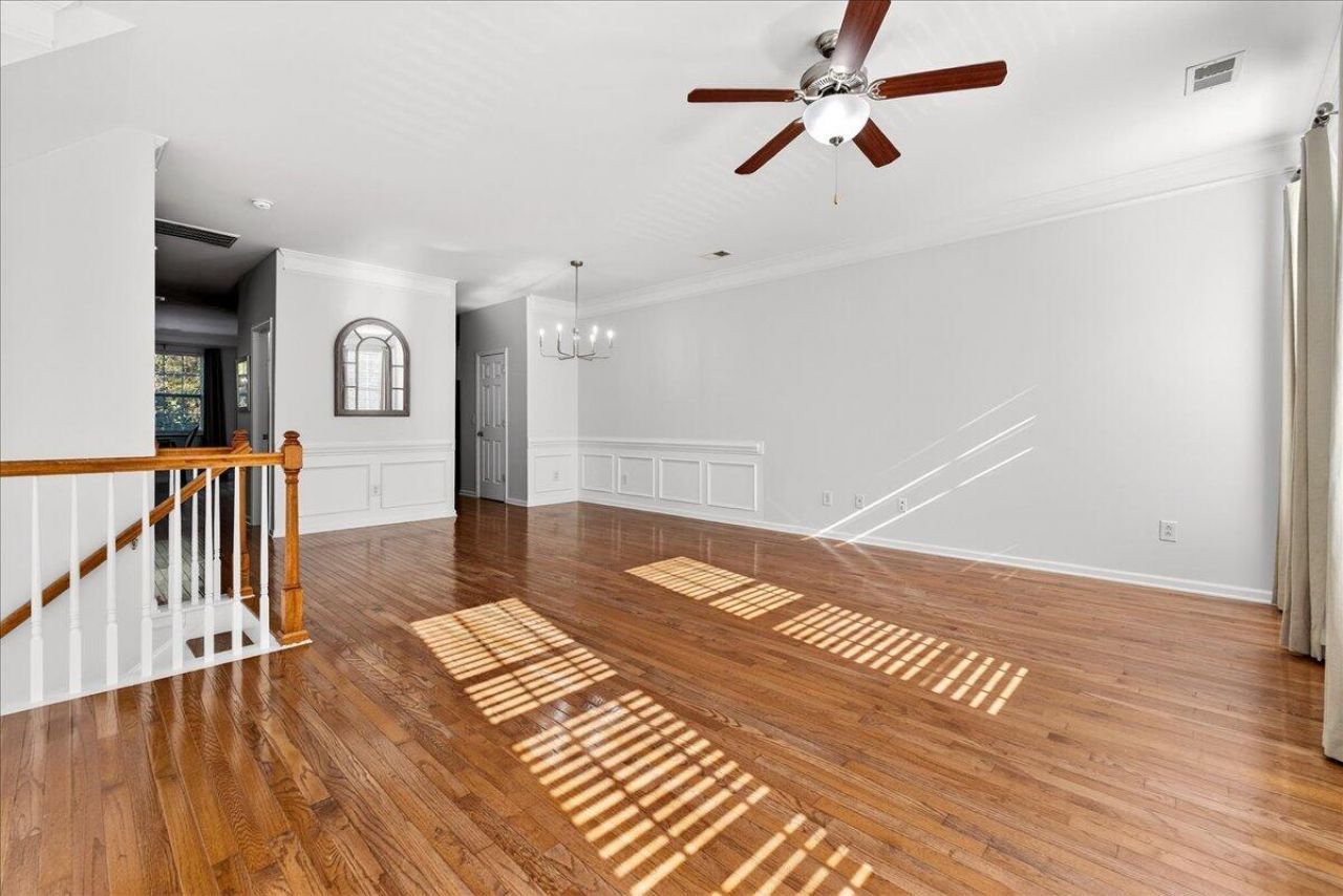 3456 Claremont Street Photo 7