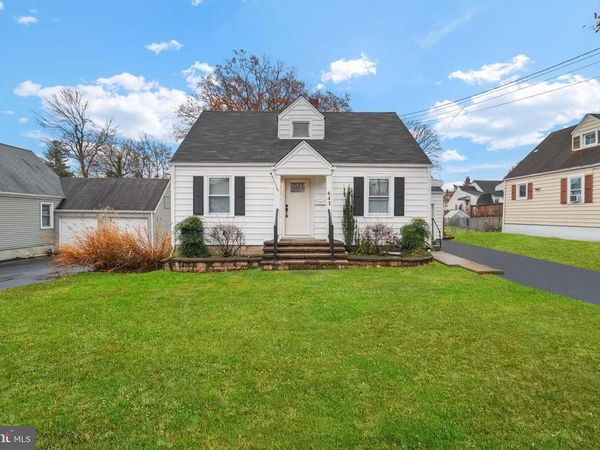 643 CONCORD CIRCLE, EWING, NJ 08618