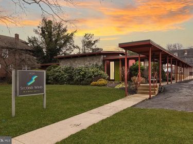 1424 PENN, WYOMISSING, PA 19610