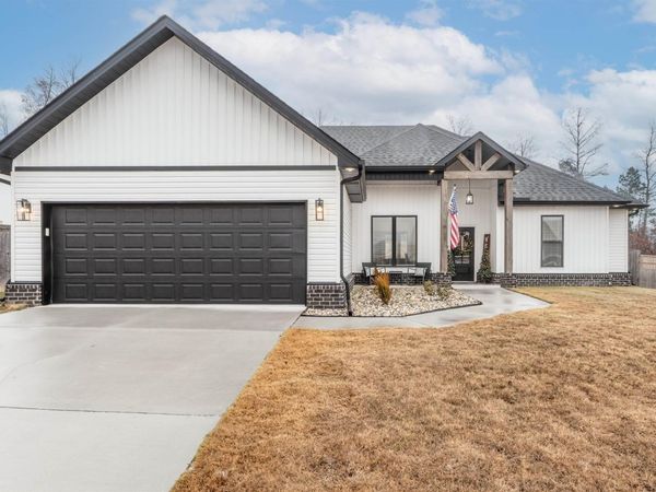 4093 Hampton Drive, Benton, AR 72019