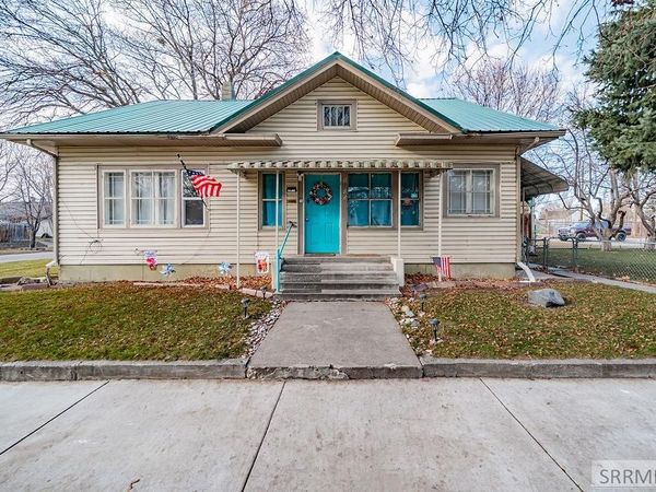 1305 Canal, IDAHO FALLS, ID 83402