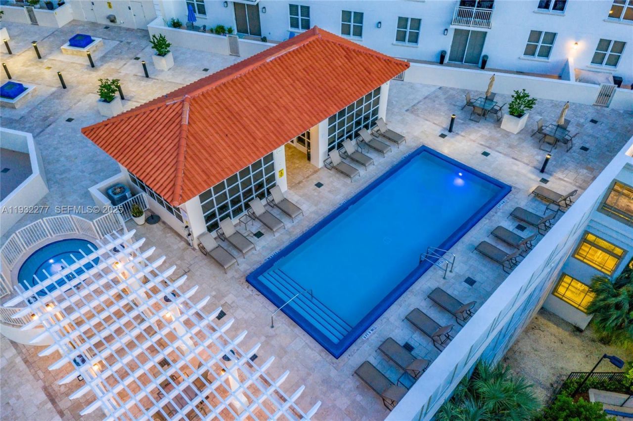 2030 S Douglas Rd, Unit 120, Coral Gables, FL 33134 Photo