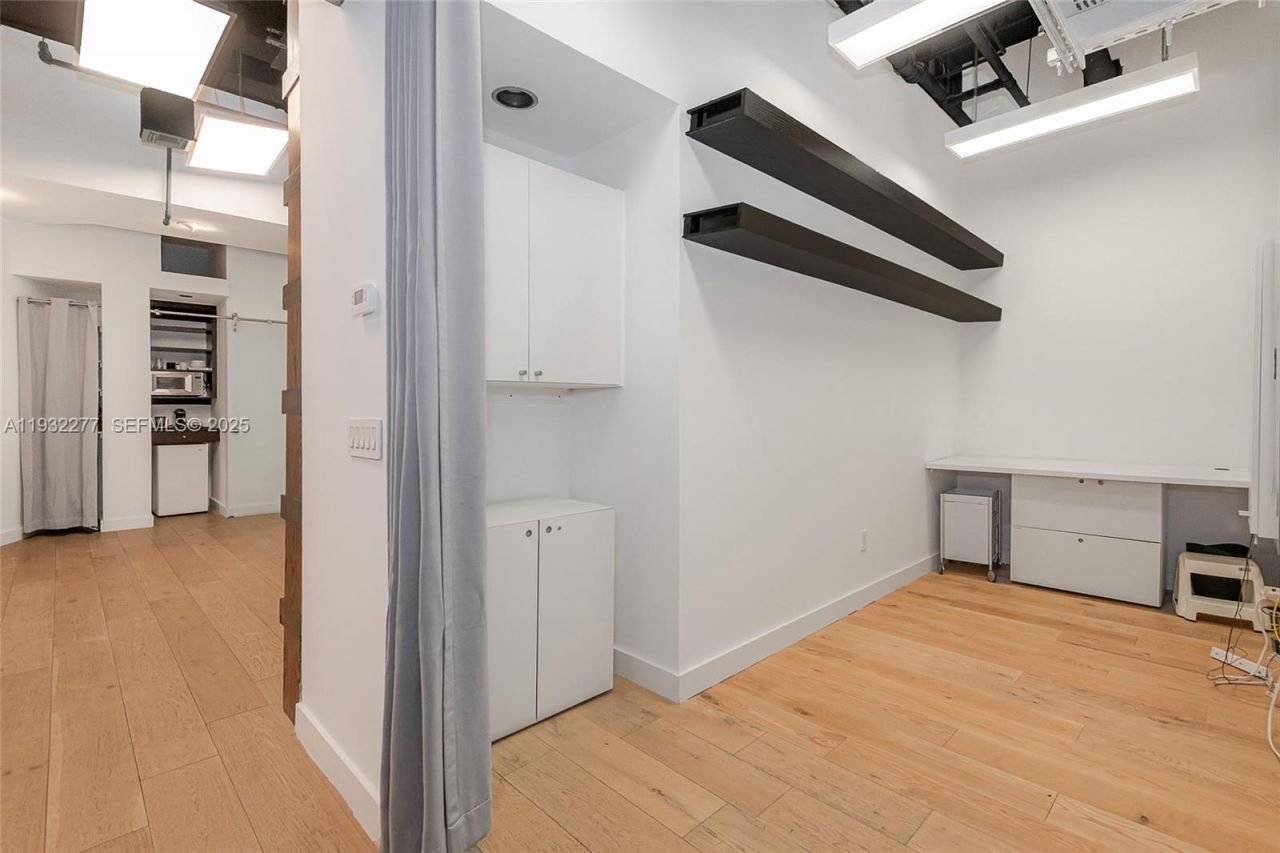 2030 S Douglas Rd, Unit 120, Coral Gables, FL 33134 Photo