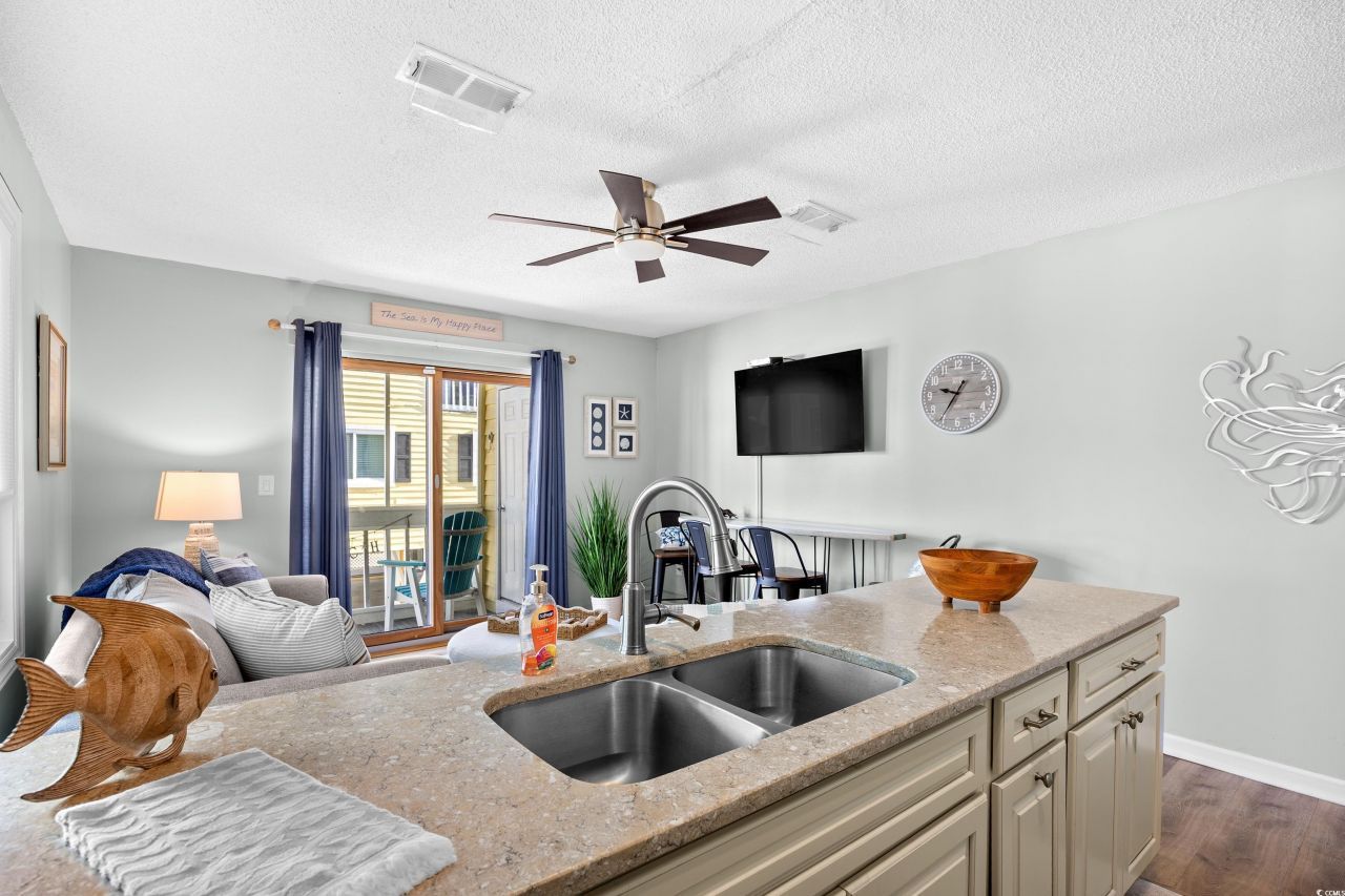 1425 N Waccamaw Dr. Photo 13