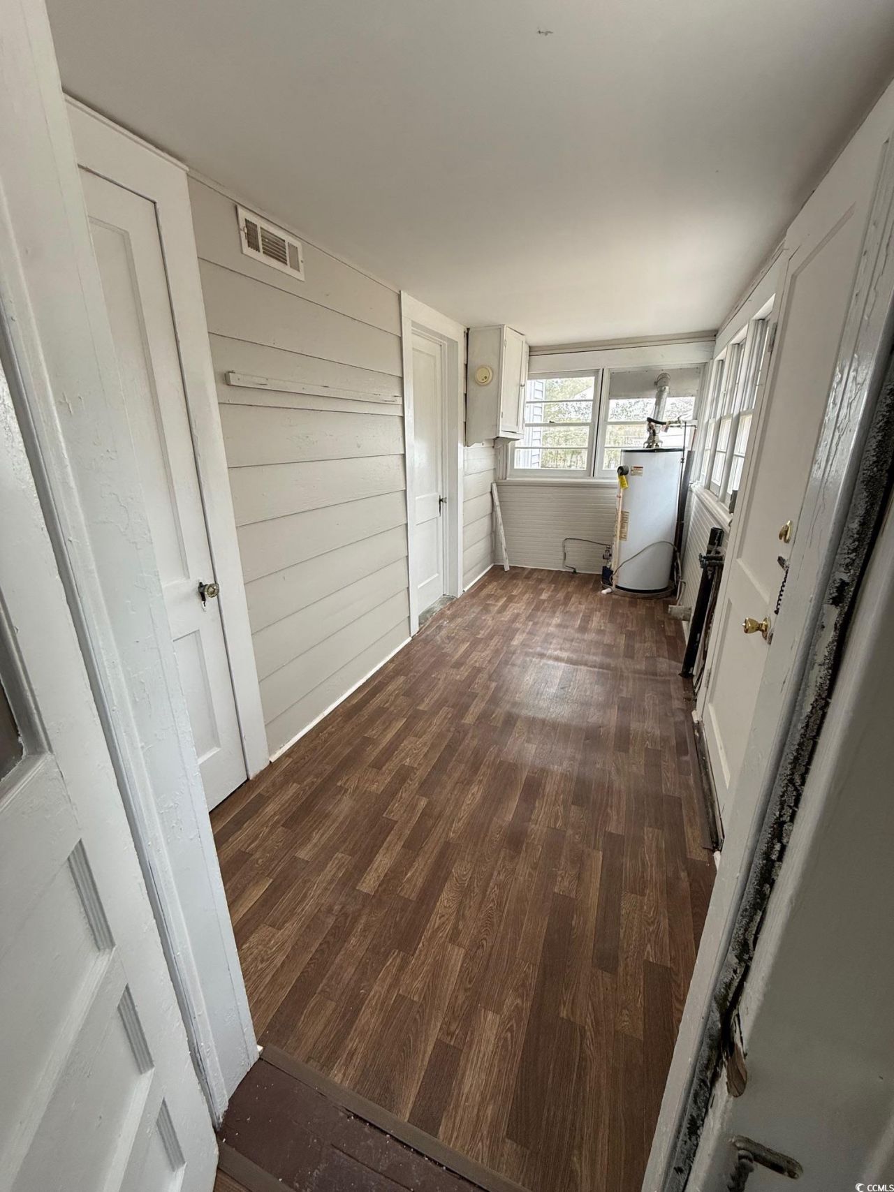 305 E Bamberg St. Photo 12