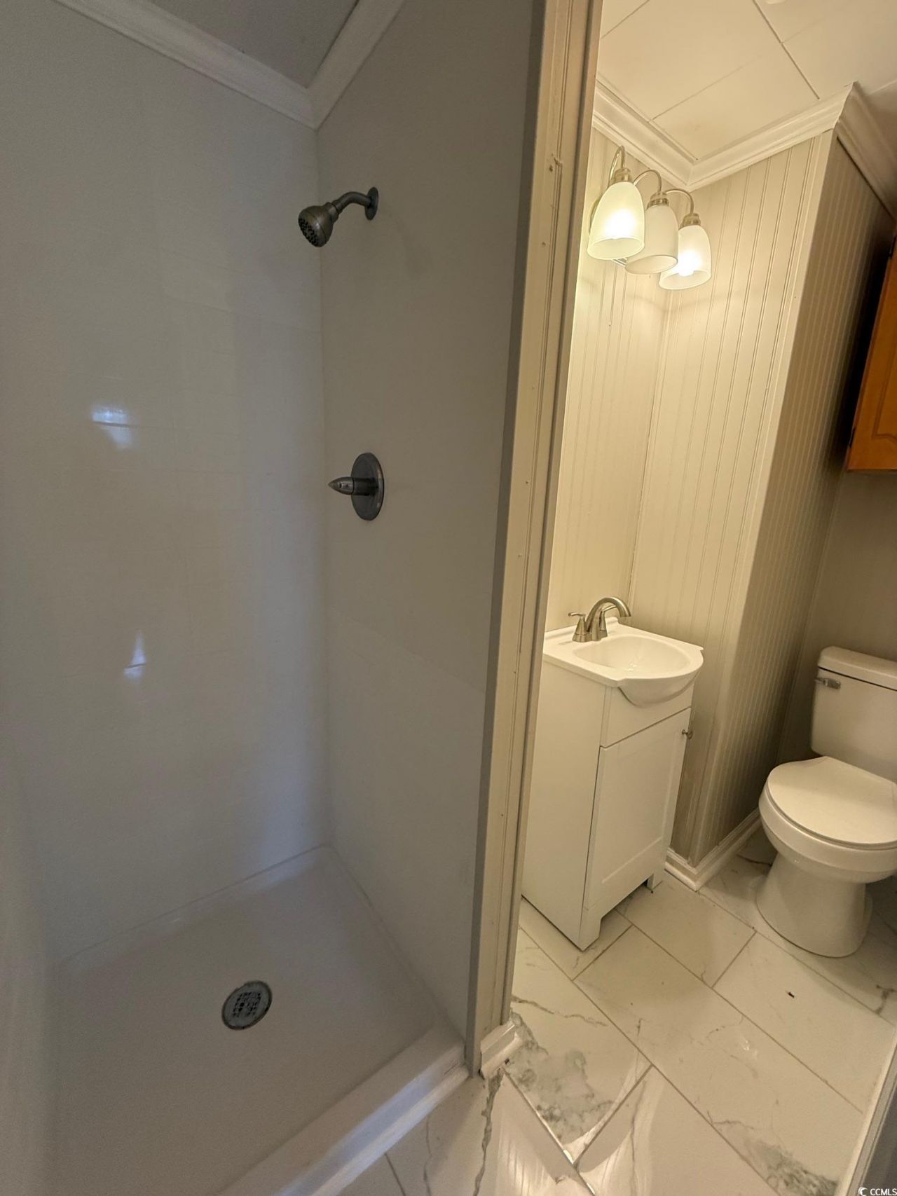 305 E Bamberg St. Photo 9