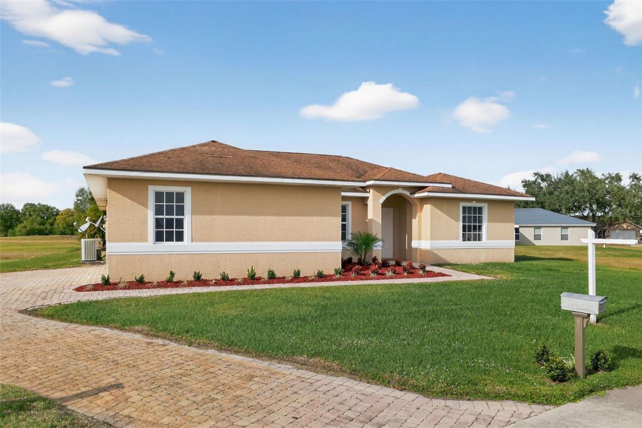 1216 Heavitree Court, Sebring, FL 33876 Photo