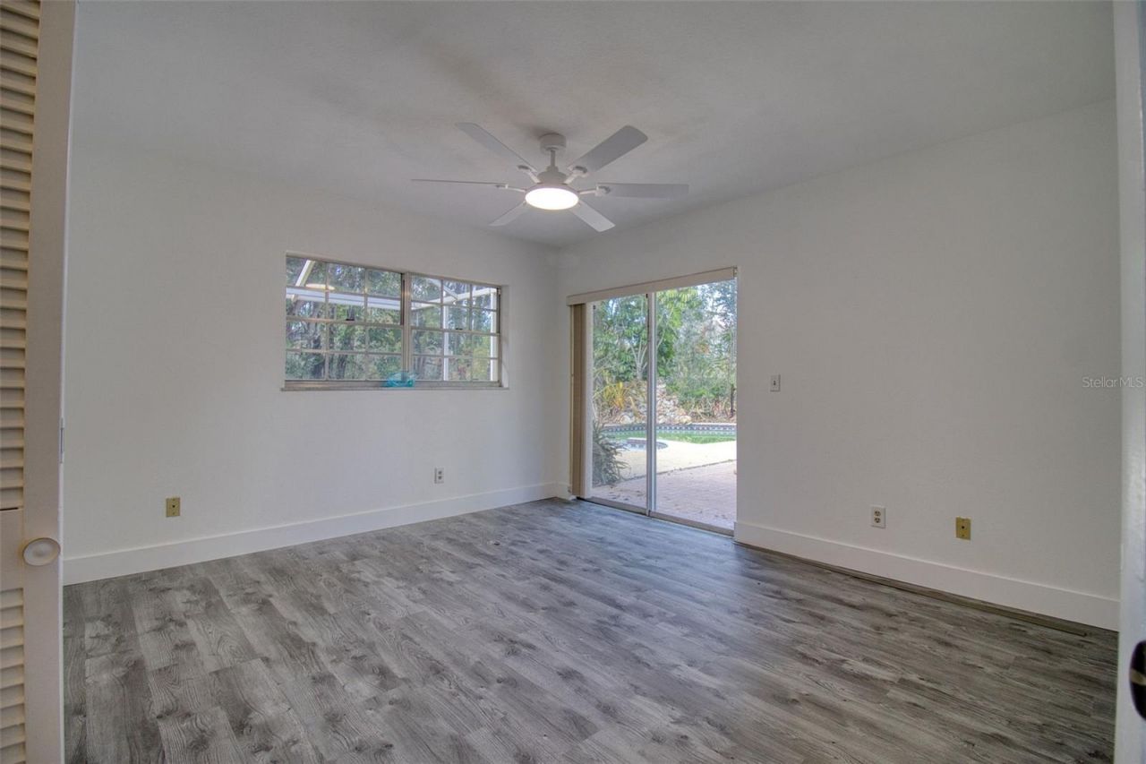 15715 Almondwood Drive, Tampa, FL 33613 Photo