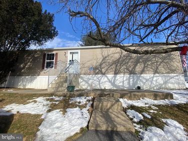 57 RIDGEDALE AVENUE, NEW PROVIDENCE, PA 17560