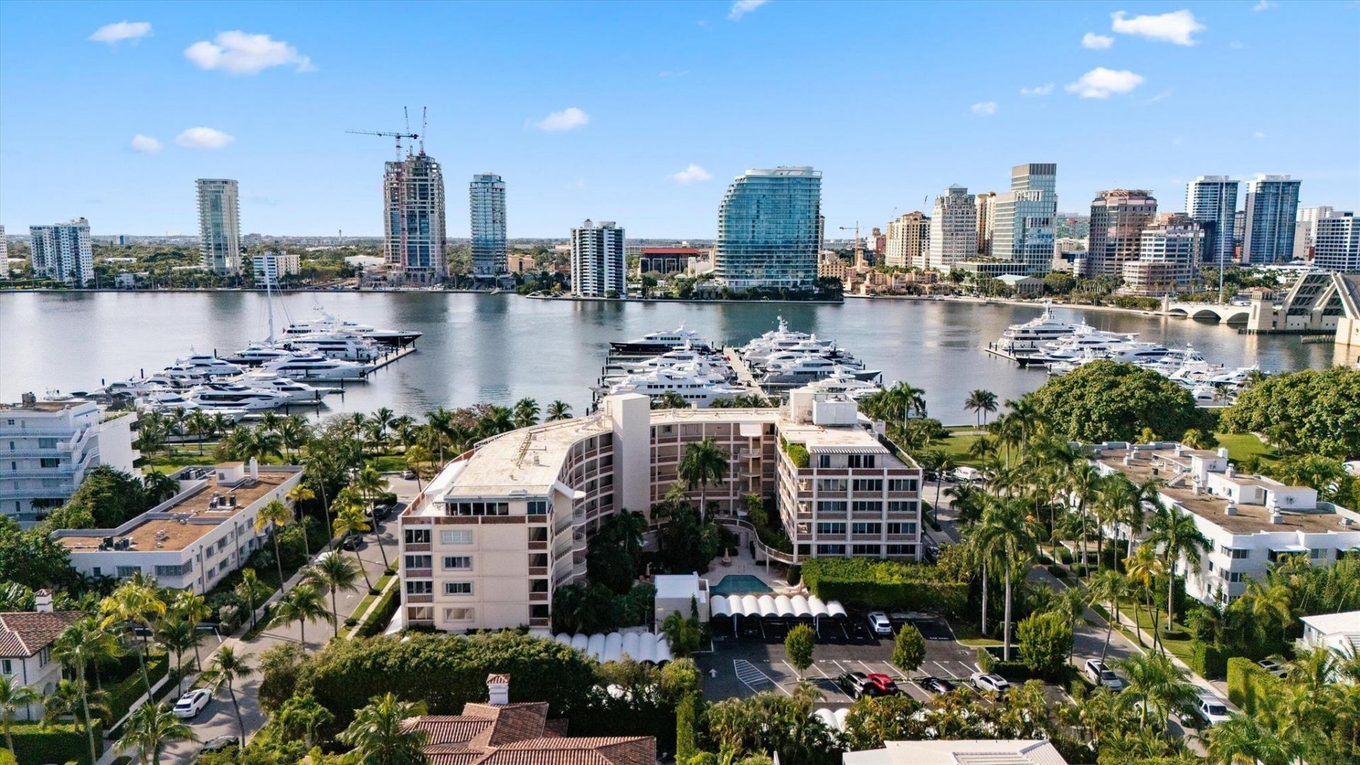 369 S Lake Drive, Unit 2e, Palm Beach, FL 33480 Photo