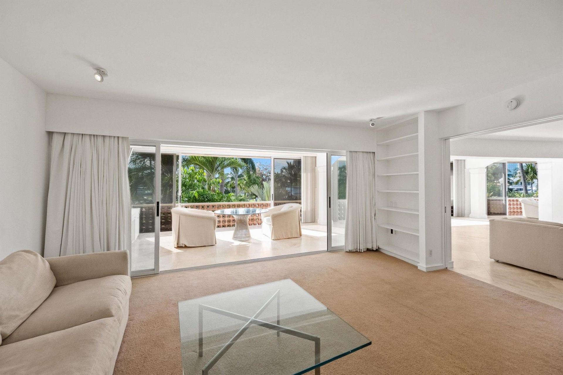 369 S Lake Drive, Unit 2e, Palm Beach, FL 33480 Photo