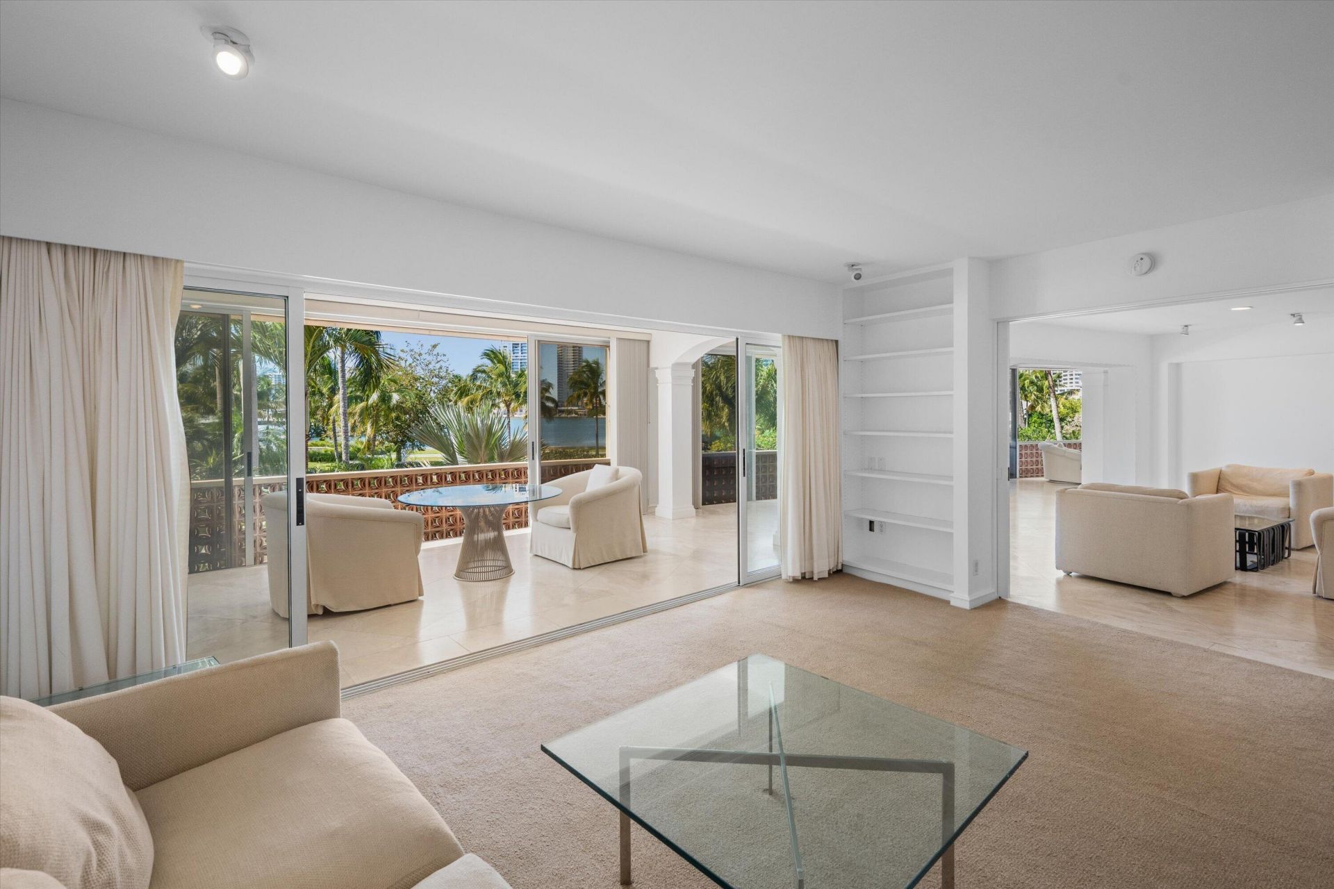 369 S Lake Drive, Unit 2e, Palm Beach, FL 33480 Photo