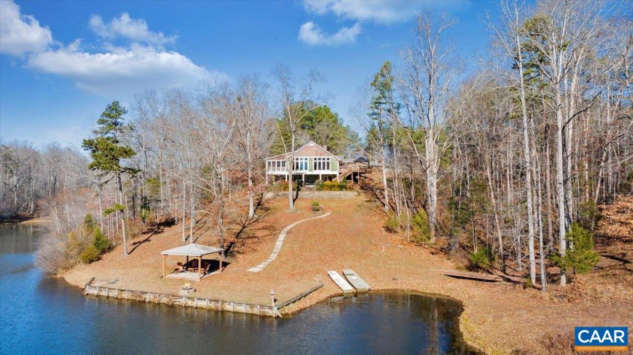 780 DRY BRIDGE RD, FARMVILLE, VA 23901