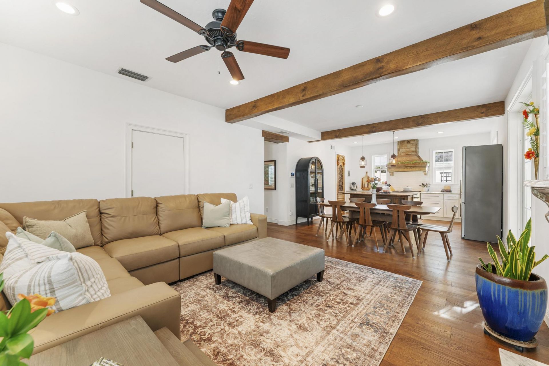 516 SW Camden Avenue, Stuart, FL 34994 Photo