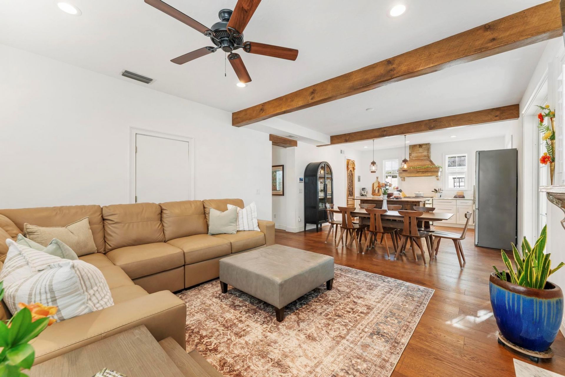 516 SW Camden Avenue, Stuart, FL 34994 Photo