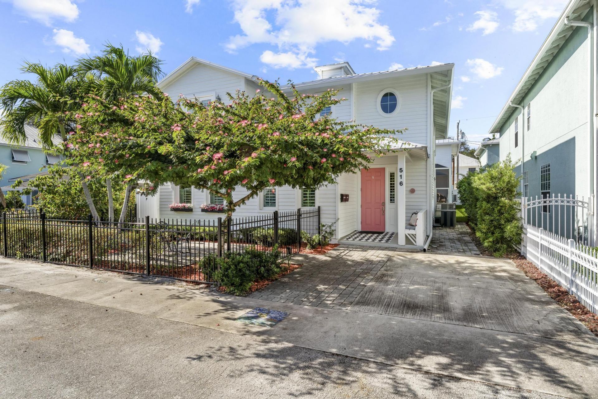 516 SW Camden Avenue, Stuart, FL 34994 Photo