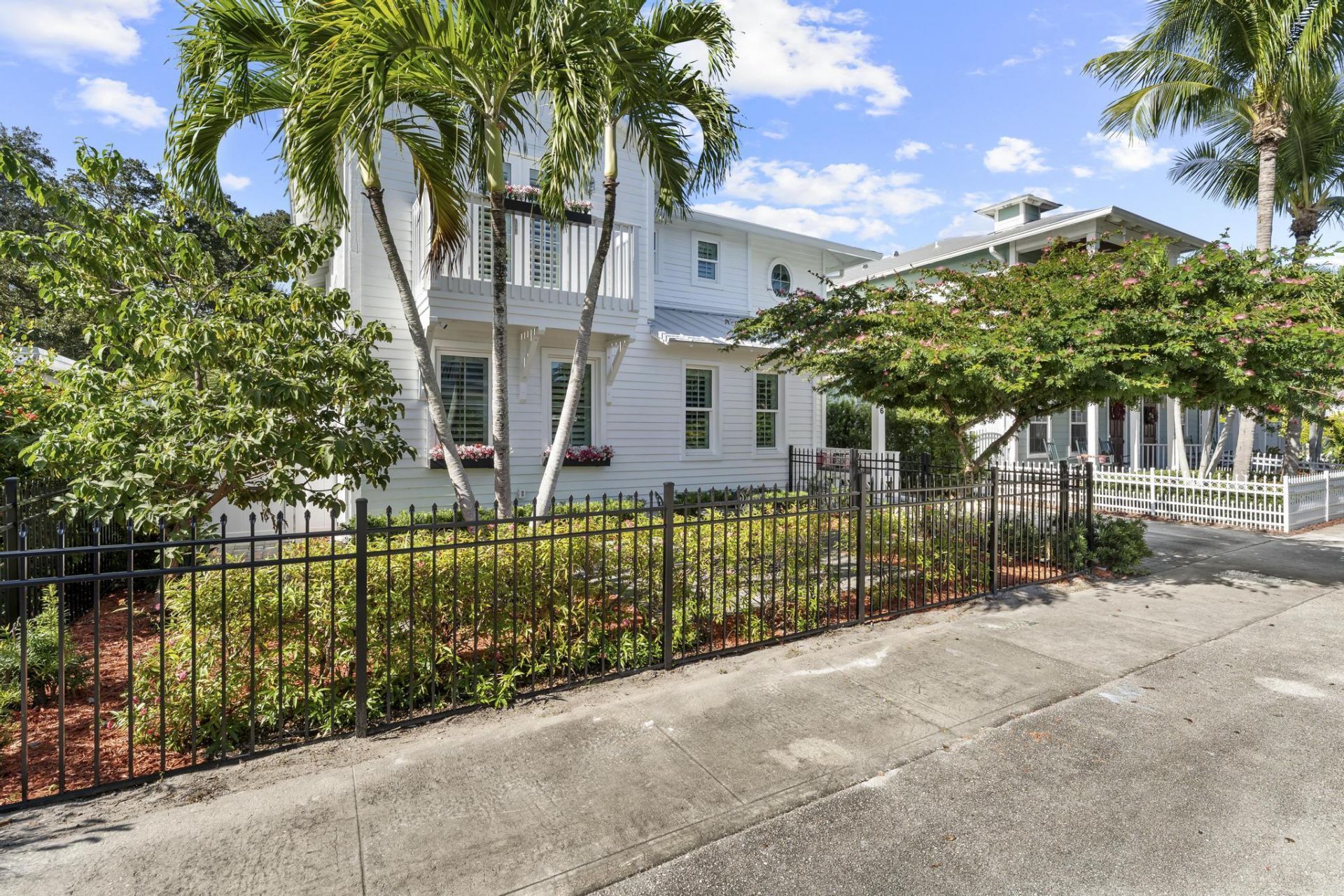 516 SW Camden Avenue, Stuart, FL 34994 Photo