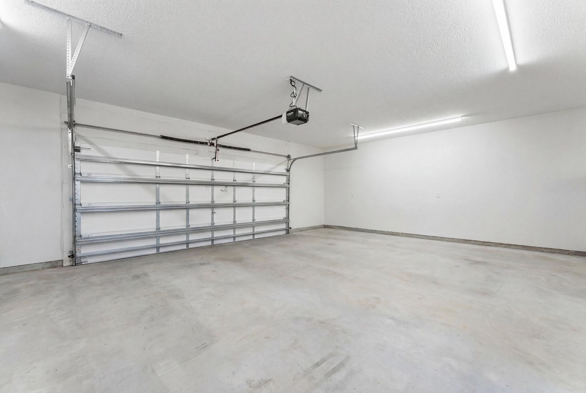 516 SW Camden Avenue, Stuart, FL 34994 Photo