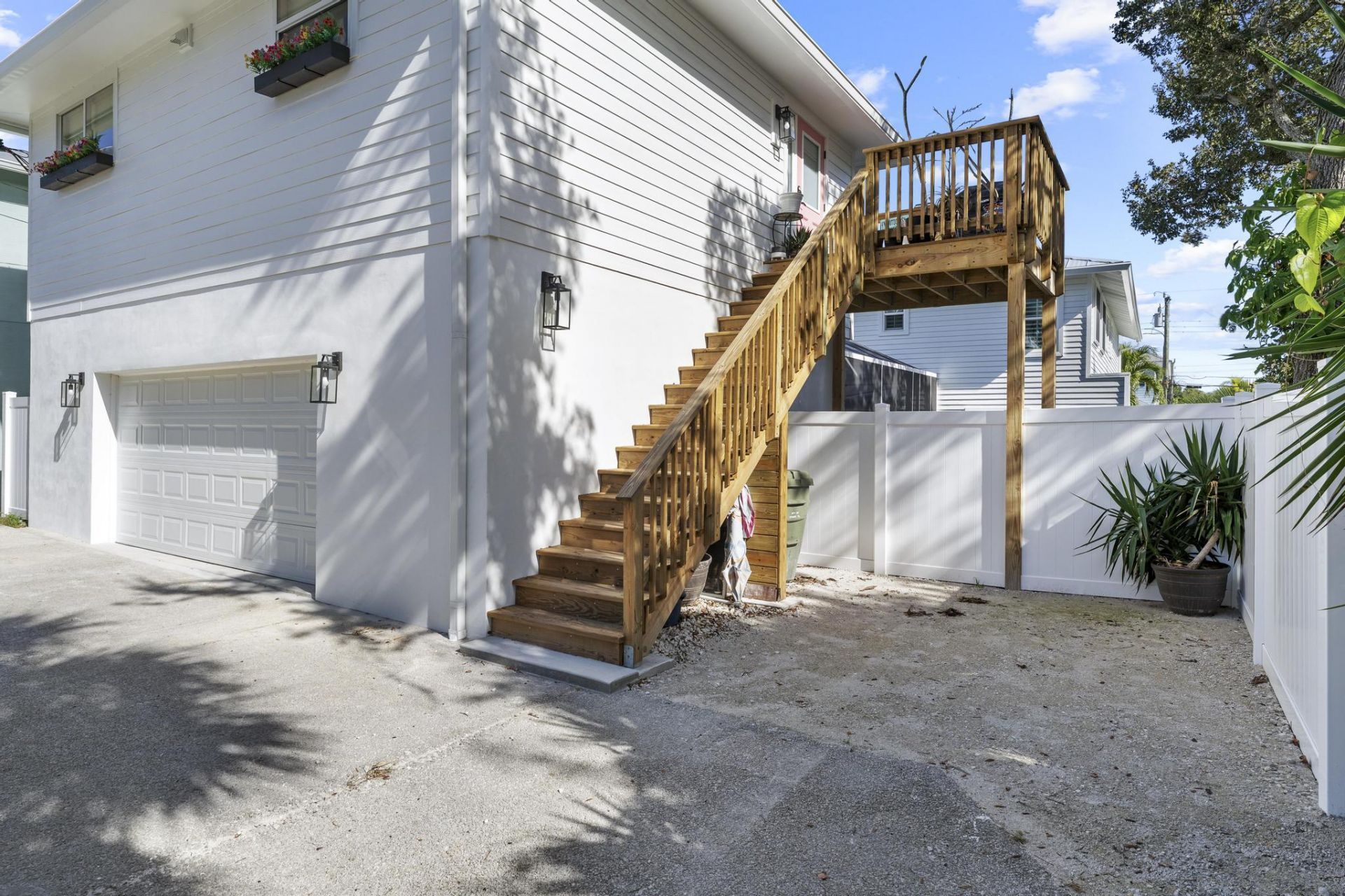 516 SW Camden Avenue, Stuart, FL 34994 Photo