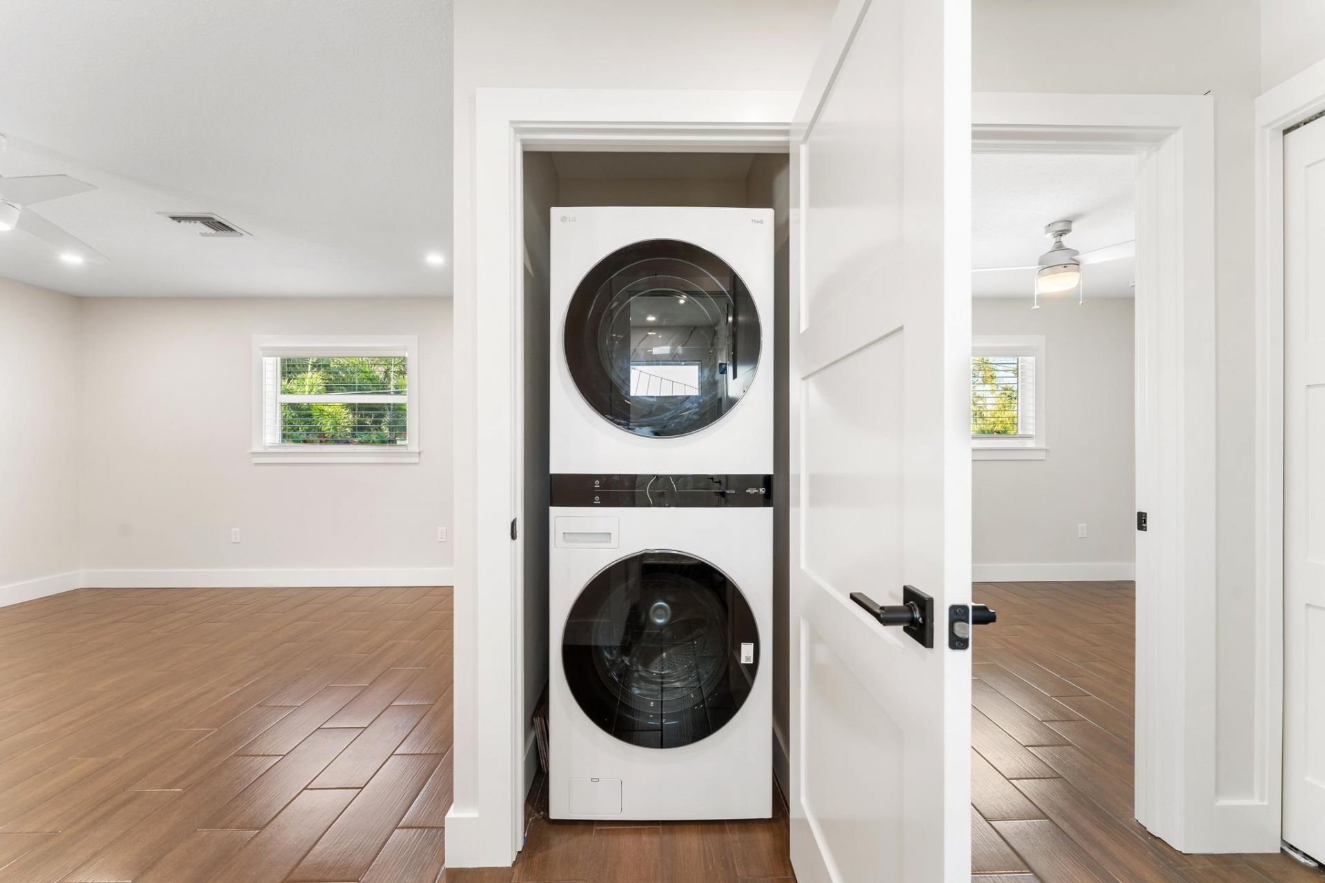 516 SW Camden Avenue, Stuart, FL 34994 Photo