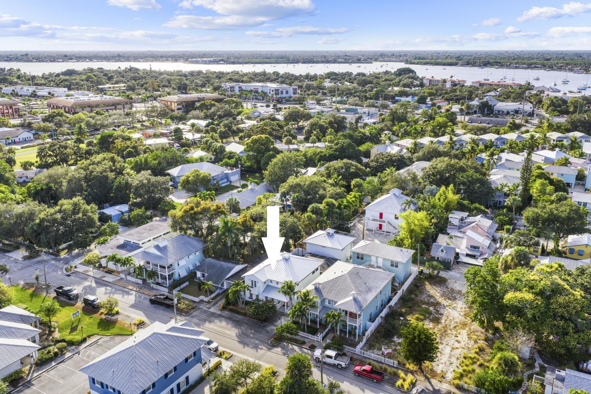 516 SW Camden Avenue, Stuart, FL 34994 Photo