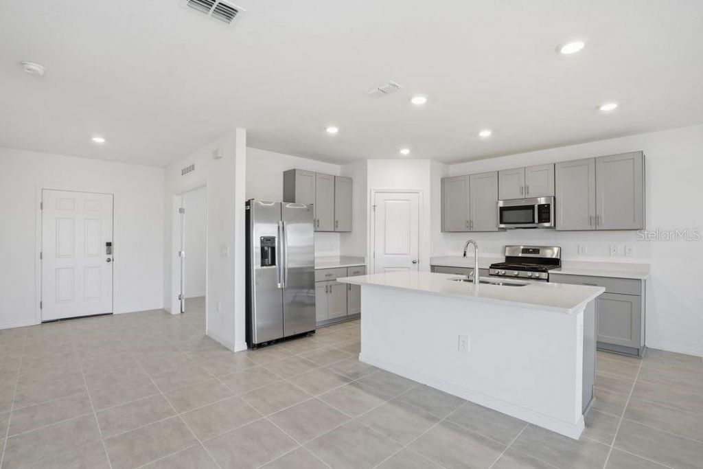 13239 Commons Avenue, Parrish, FL 34219 Photo