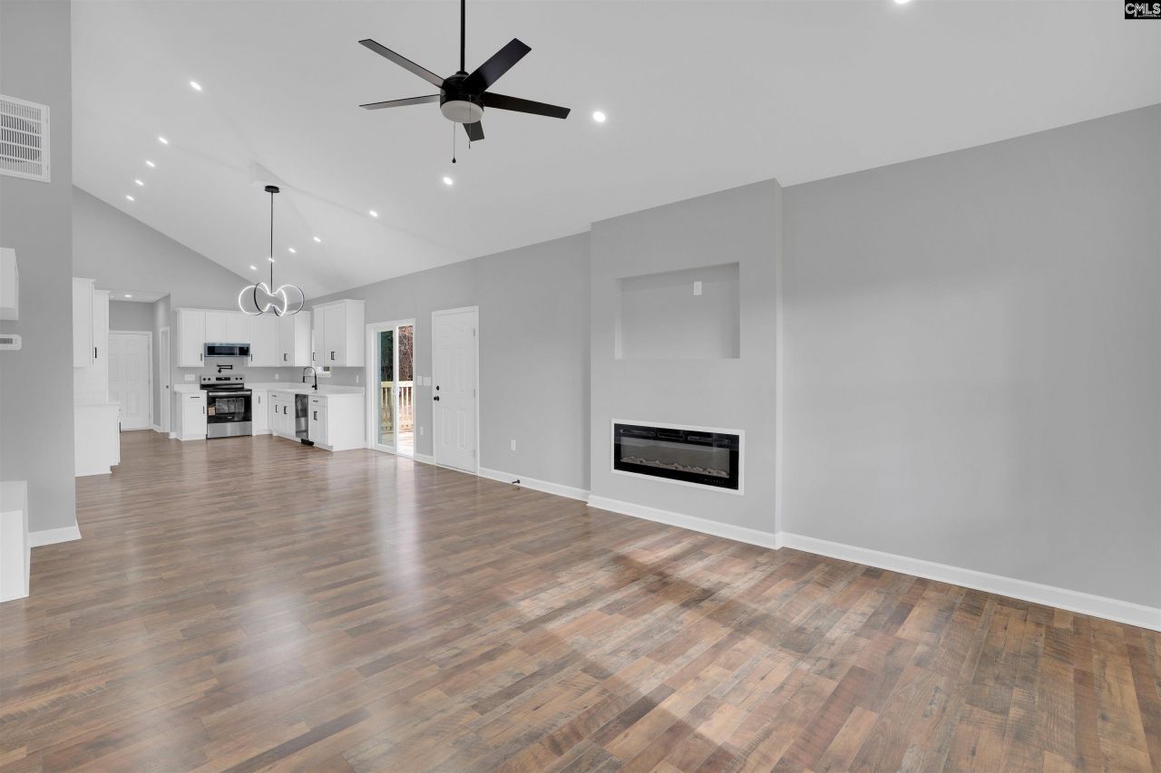 2109 Harlem Street Photo 5