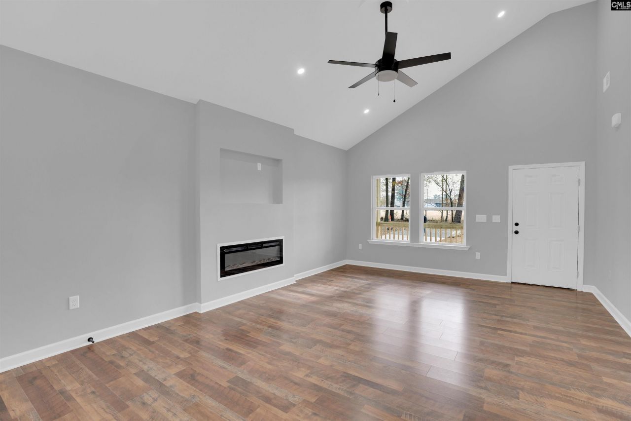 2109 Harlem Street Photo 8