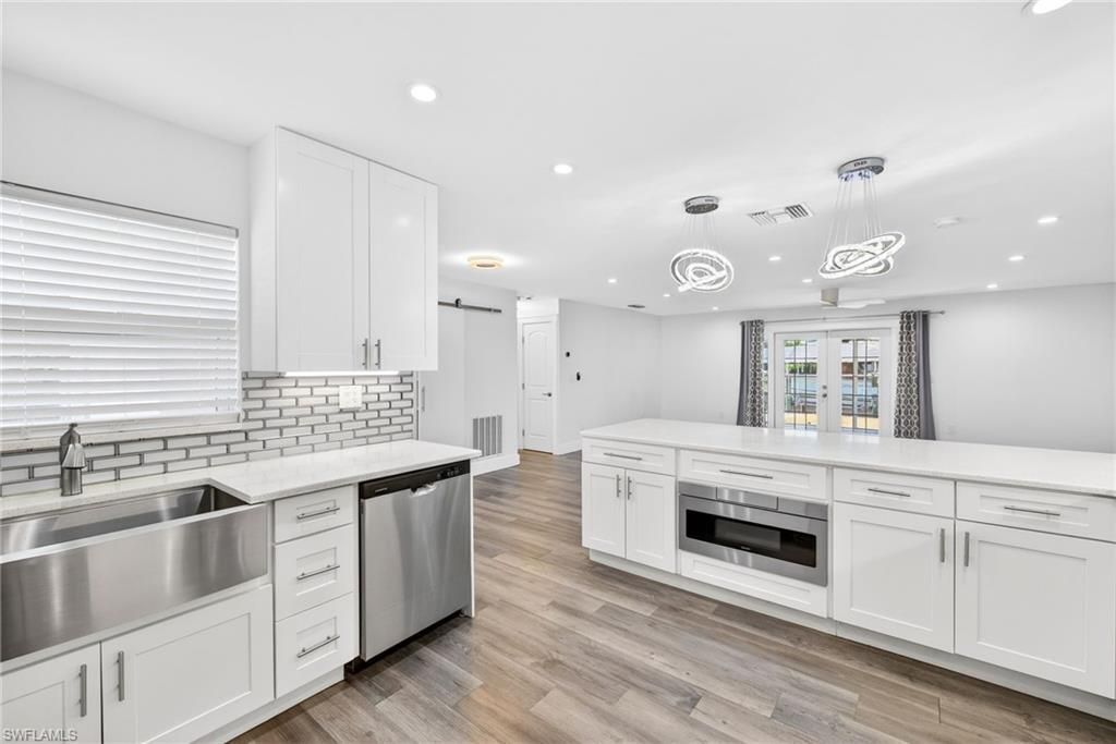 5228 Tower Dr, Cape Coral, FL 33904 Photo