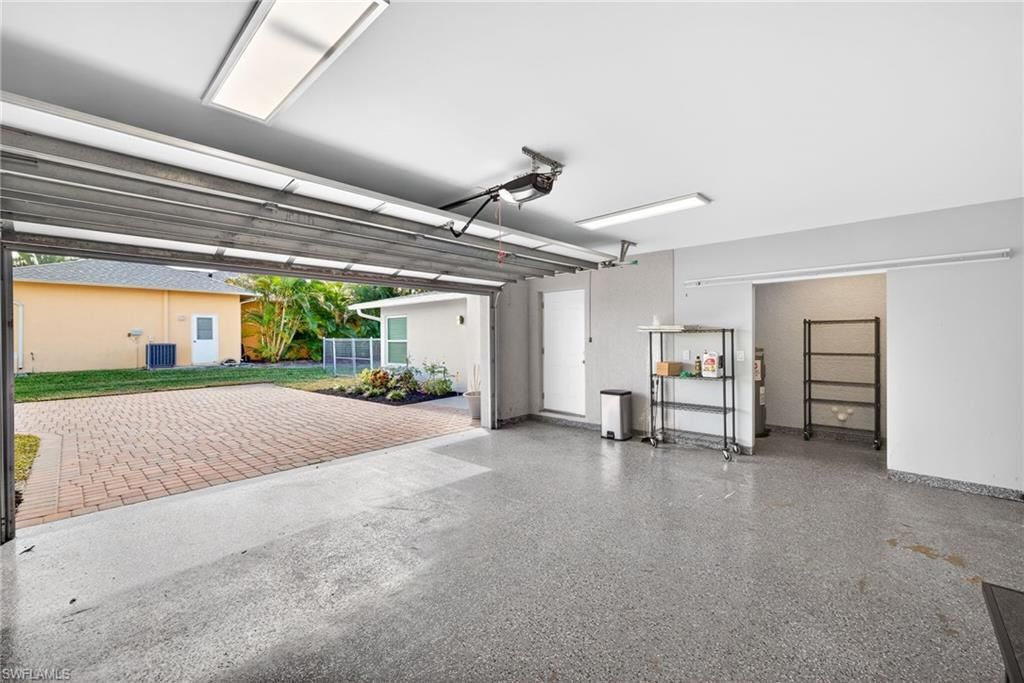 5228 Tower Dr, Cape Coral, FL 33904 Photo