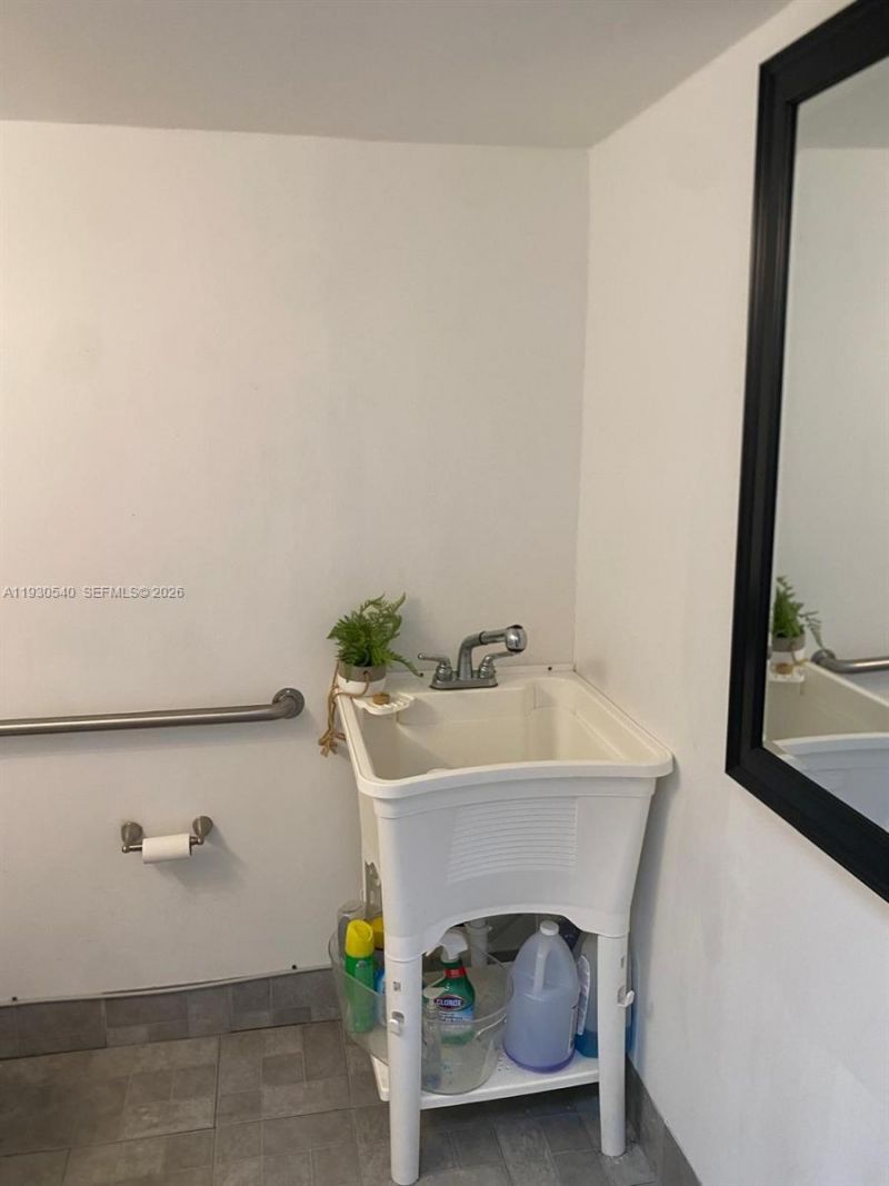 8782 SW 72 Street, Miami, FL 33173 Photo