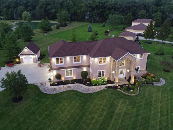 2905 Oak Hill Court, Lima, OH 45805
