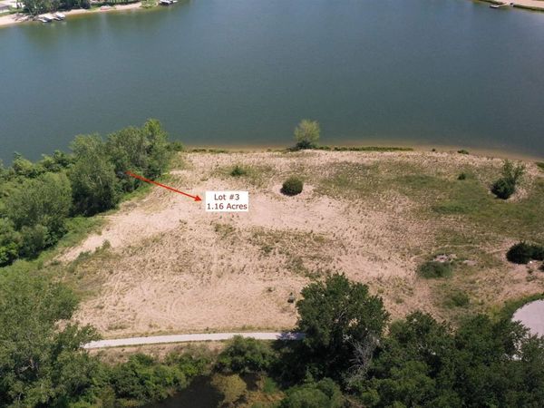 5713 N 284th Circle, Valley, NE 68064