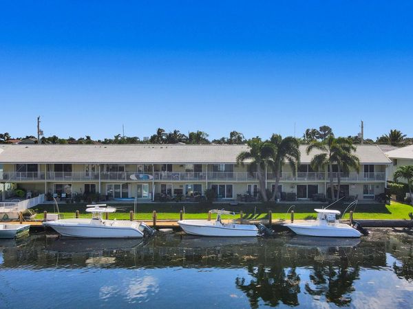2311 NE 36th Street, Unit 2f, Lighthouse Point, FL 33064